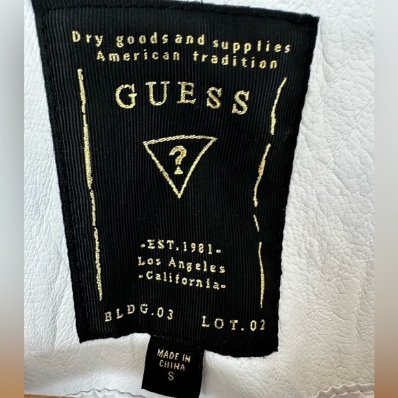 Vintage Guess Callie White Vegan Leather Moto Jacket - Picture 11 of 12